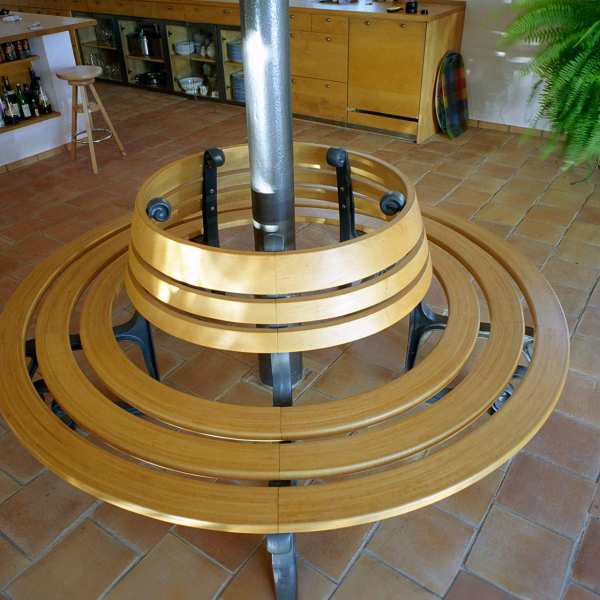 .radix | Ham | Sitzbank, formverleimter Ahorn massiv, klassische Gestelle aus Gusseisen .radix | Ham | Sitzbank, formverleimter Ahorn massiv, klassische Gestelle aus Gusseisen 2