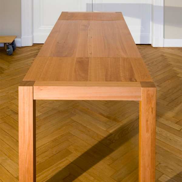 .radix | Slü9 | Ausziehtisch in Kirschholz massiv | lang .radix | Slü9 | Ausziehtisch in Kirschholz massiv | lang