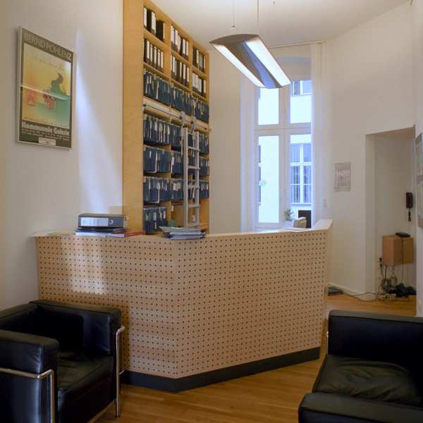 .radix | KuR | RA Kanzlei Ausbau, Büromöbel in Birke MDF .radix | KuR | RA Kanzlei Ausbau, Büromöbel in Birke MDF 2