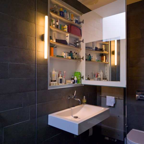 .radix | St63 | flächenbündiger Einbau Spiegelschrank in Multiplex weiß mit Spiegel .radix | St63 | flächenbündiger Einbau Spiegelschrank in Multiplex weiß mit Spiegel 3