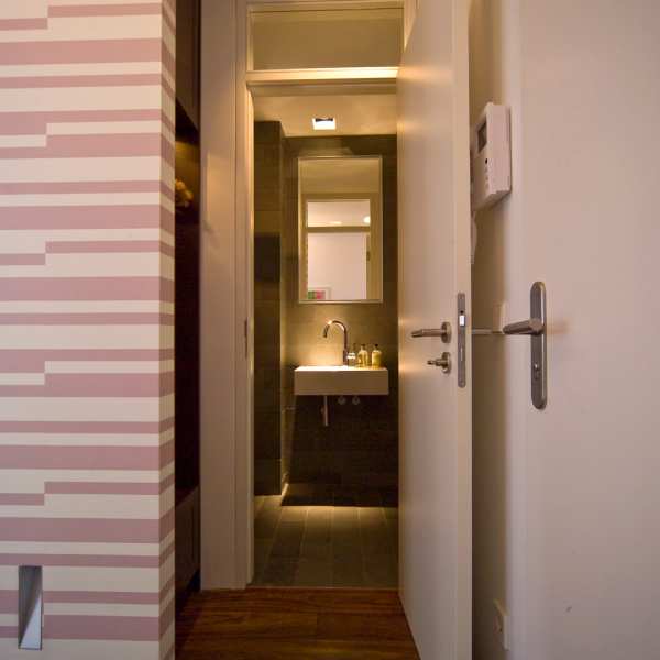 .radix | st63 | Gäste-WC Eingang .radix | st63 | Gäste-WC Eingang